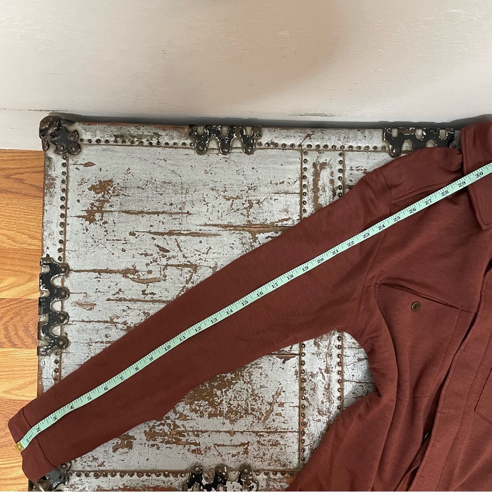 Houdini Sportswear Button Down Long Sleeve Shirt - Picture 10 of 11